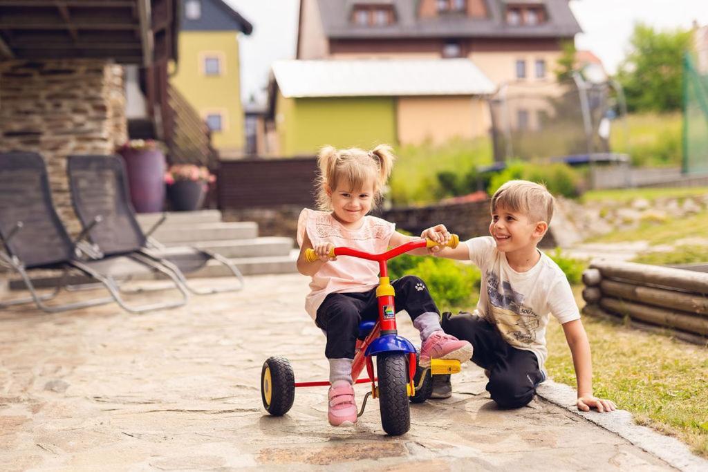 Apartmany Engadin Boží Dar Εξωτερικό φωτογραφία